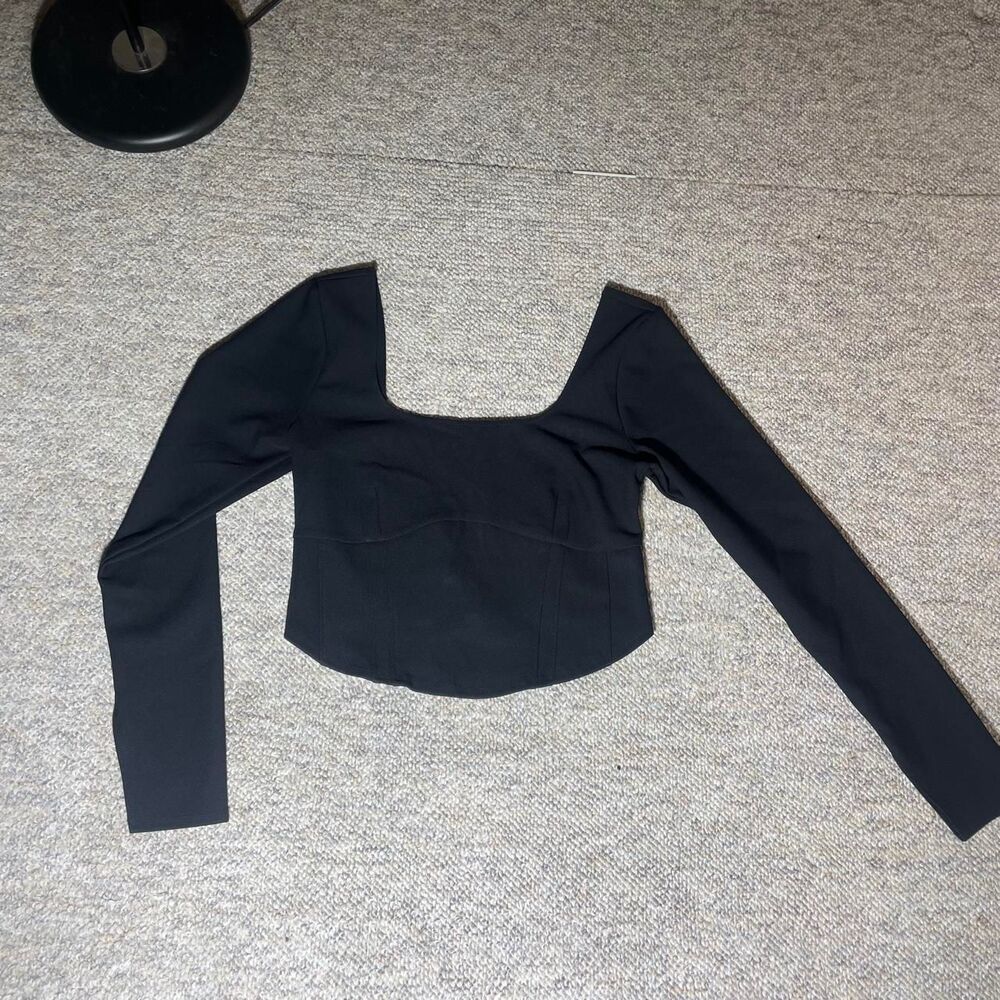 Abercrombie-fitch Women's Black Crop-top